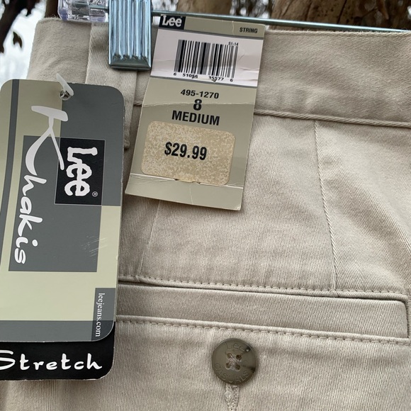 Brand New Lee khaki pants size 8 medium - Picture 2 of 10